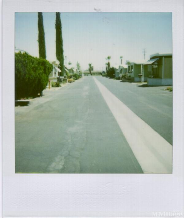 Photo of Highland Knolls Mobile Estates, Bakersfield CA