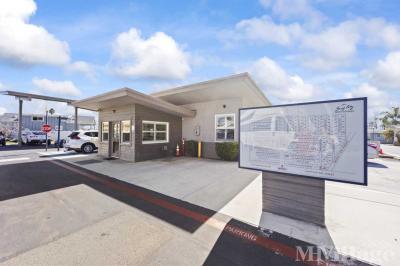 Mobile Home Park in Huntington Beach CA