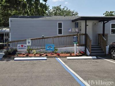 Photo 2 of 7 of park