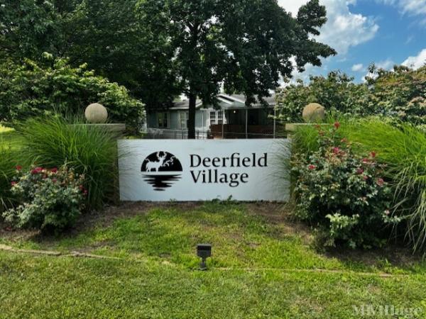 Photo 1 of 2 of park located at 3600 Deerfield Dr Saint Charles, MO 63301