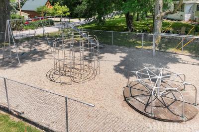 Photo 3 of 6 of park