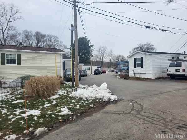 Photo 0 of 2 of park located at 557 SW Cutoff Worchester, MA 01607