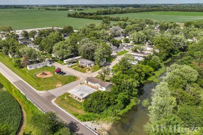 Photo 3 of 11 of park located at 23 Sistek Road Gardner, IL 60424