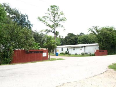 Mobile Home Park in Stafford TX