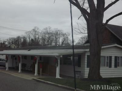 Mobile Home Park in Calverton NY