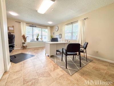 Photo 3 of 29 of park located at 215 Stratton Ridge Road Clute, TX 77531