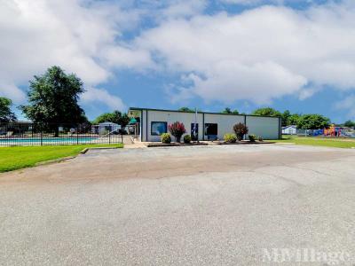 Photo 5 of 23 of park located at 3320 S 4th St Chickasha, OK 73018