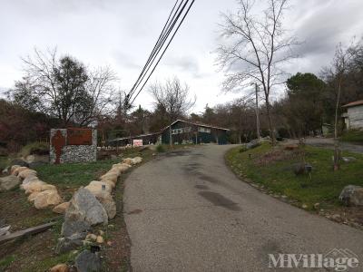 Mobile Home Park in Three Rivers CA