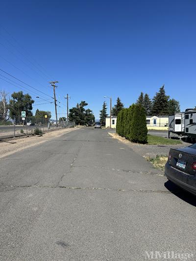 Mobile Home Park in Metolius OR