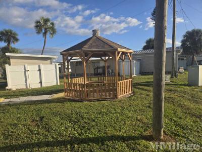 Photo 5 of 6 of park located at 6515 15th Street East Sarasota, FL 34243