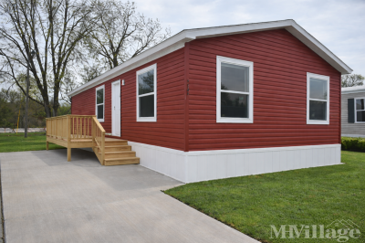Mobile Home Park in Circle Pines MN