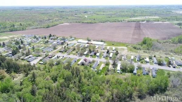 Photo of Meadowview Manor Manufactured Home Community , Brainerd MN