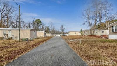 Photo 2 of 5 of park located at 3125 Burgaw Hwy Jacksonville, NC 28540