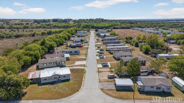 Photo of Country Living Manufactured Home Community, Newark TX