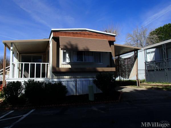 Photo of Gemstone Mobile Home Park, Acton CA