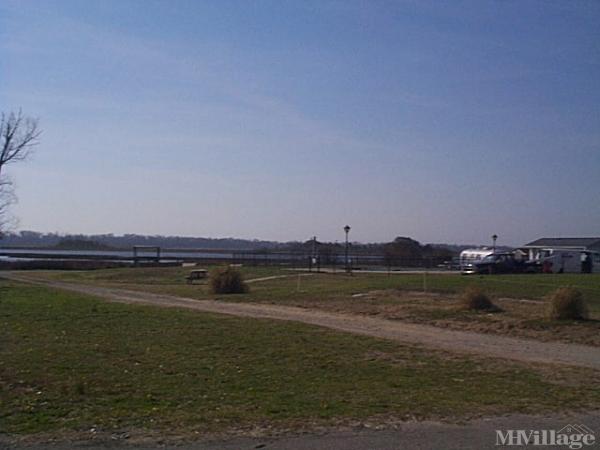 Photo 0 of 2 of park located at 910 Cedar Point Blvd Cedar Point, NC 28584