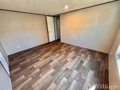 Photo 3 of 9 of park