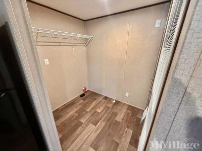 Photo 4 of 9 of park