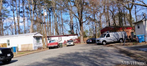 Photo of Shady Oaks Mobile Home Park, Poquoson VA