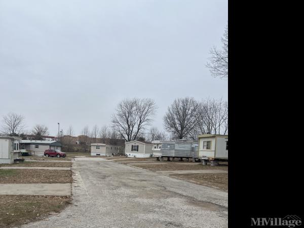 Photo 0 of 2 of park located at 1405 Elm Hills Blvd Sedalia, MO 65301