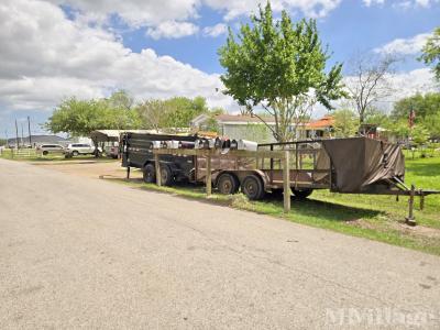 Mobile Home Park in Dickinson TX