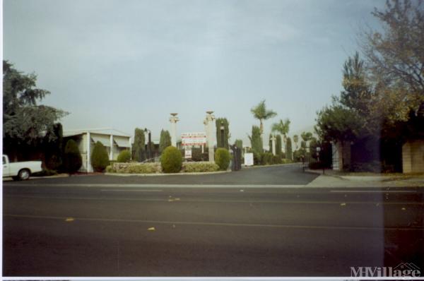 Photo of Il Sorrento Mobile Home Park, Moreno Valley CA
