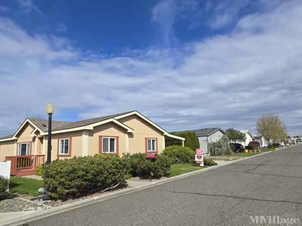 Photo of Wine Country Villa, Prosser WA