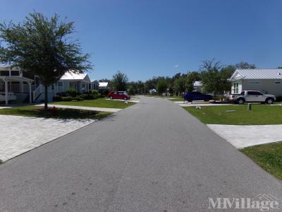 Mobile Home Park in Oxford FL