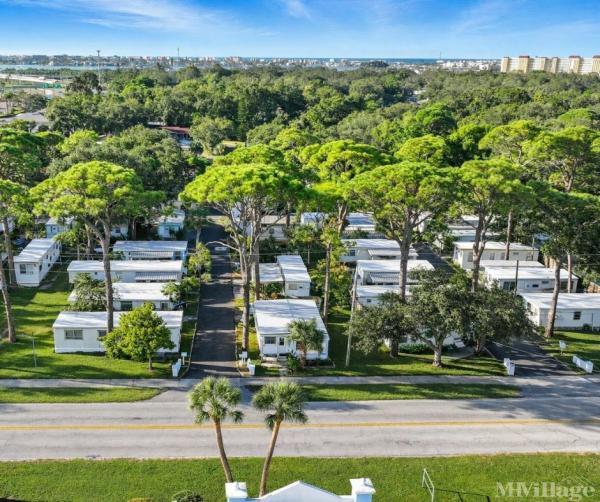 Photo 1 of 2 of park located at 10720 54th Avenue N Saint Petersburg, FL 33708