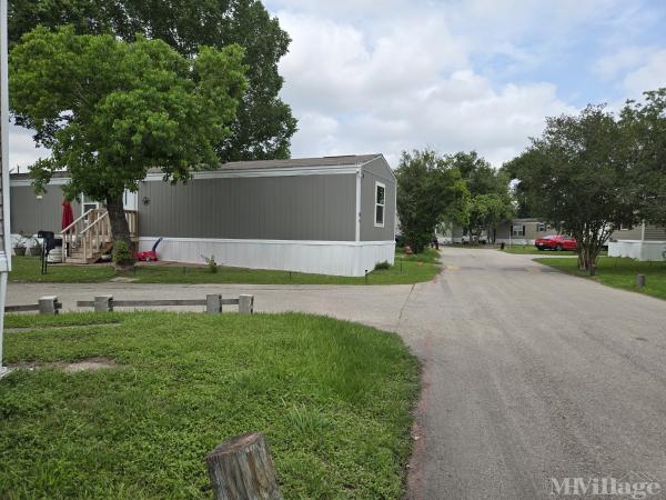 Photo of Holiday VIllas, Pasadena TX