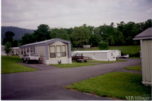 Photo 0 of 2 of park