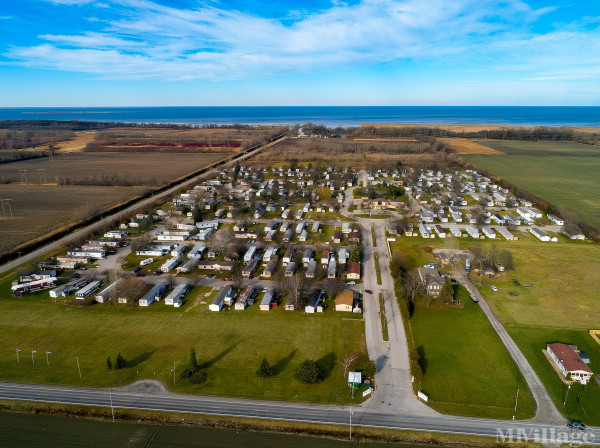 Photo 1 of 2 of park located at 1760 Saginaw Bay Estates Dr Essexville, MI 48732