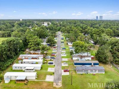 Photo 4 of 5 of park located at 11315 Hillridge Conroe, TX 77385
