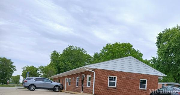 Photo of Carriage Estates Mobile Home Park, Monticello IL