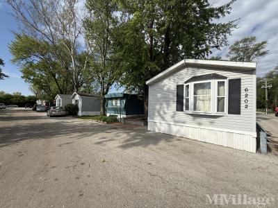 Photo 0 of 94 of park located at 6208 Lawn Drive Hodgkins, IL 60525