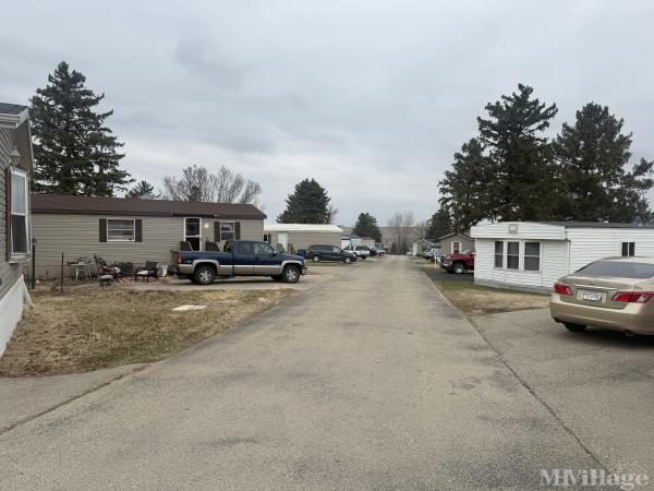 Photo of Evergreen Village MHP, Platteville WI