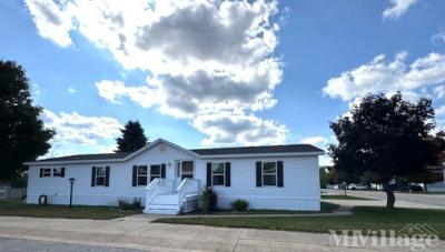 Photo 4 of 9 of park located at 399 Thistlewood Drive Cadillac, MI 49601