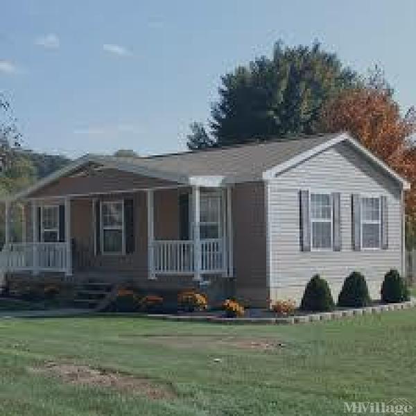 Photo of Coolwell MHC, Madison Heights VA