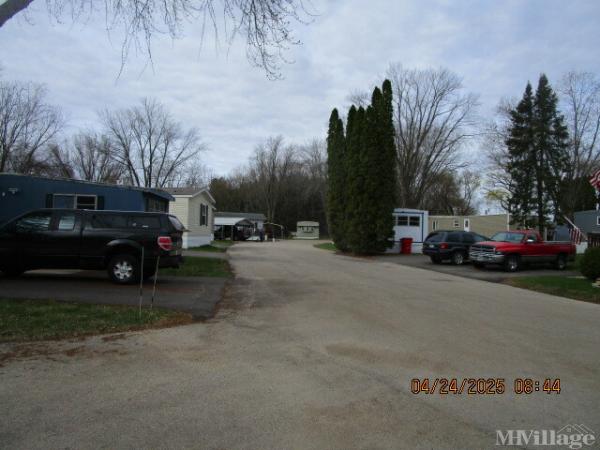 Photo 0 of 2 of park located at 325 55Th Street Ne Rochester, MN 55906