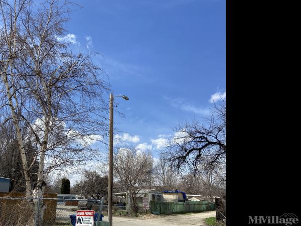 Photo 0 of 2 of park located at 2512 Barrington Ln Boise, ID 83706
