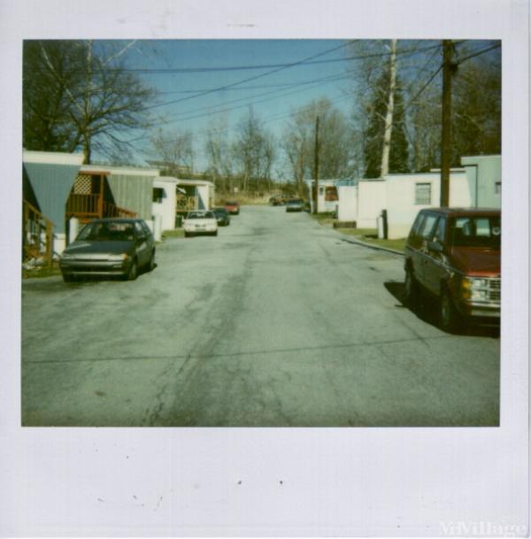 Photo 0 of 2 of park located at Race St Highspire, PA 17034