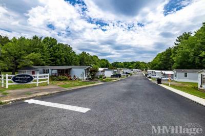 Photo 3 of 21 of park located at Villa Dr Kernersville, NC 27284