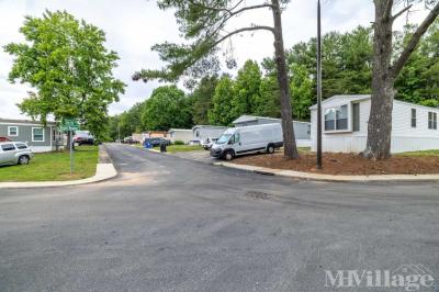Photo 5 of 21 of park located at Villa Dr Kernersville, NC 27284