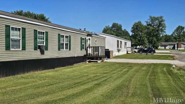 Photo of Parkersburg Mobile Home Park, Mineral Wells WV