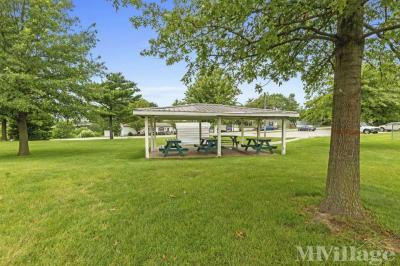 Photo 4 of 14 of park located at 2525 County Line Road Des Moines, IA 50321