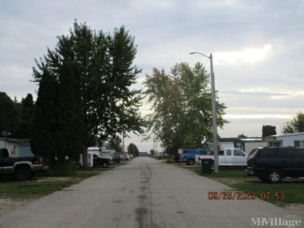 Photo 0 of 2 of park located at 411 8th Avenue NE Plainview, MN 55964