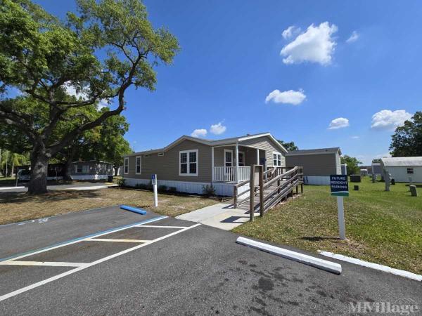 Photo 1 of 2 of park located at 1234 Reynolds Road Lakeland, FL 33801
