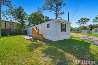 Photo 4 of 19 of park located at 10166 103rd Street Jacksonville, FL 32210