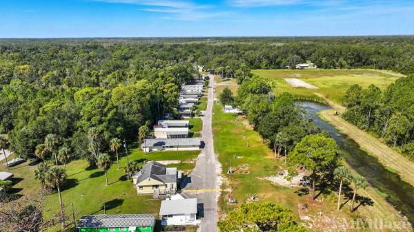 Photo of Suncoast MH & RV Resort, Crystal River FL