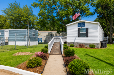 Photo 2 of 6 of park located at 1 Commercial Place Newport News, VA 23606
